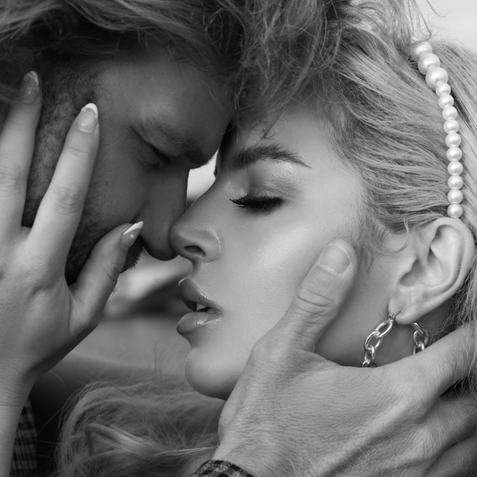 Hairstyle trends for a romantic evening - Valentine’s Day hairstyles