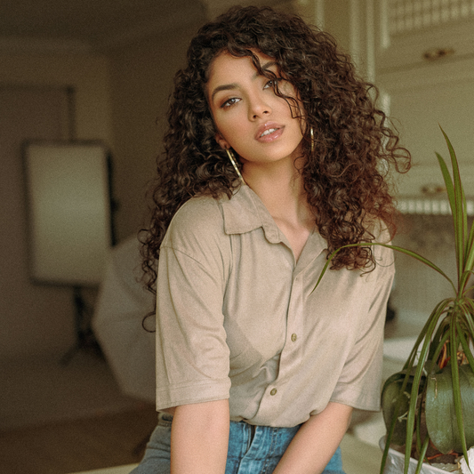 How to Protect Curly Hair in the Summer